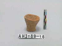 藏品(紅色細砂小陶杯)的圖片